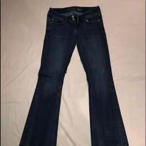 Women’s jeans